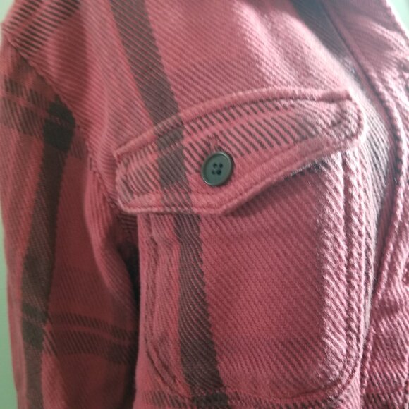 Outerknown Long Blanket Shirt, flannel/plaid, size S/P, Red - Picture 5 of 9